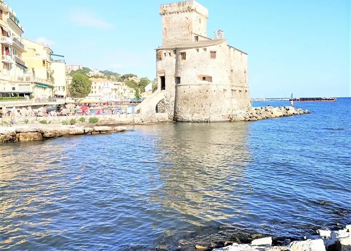 Fronte Del Golf * 라팔로