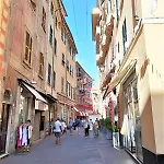 Fronte Del Golf Rapallo