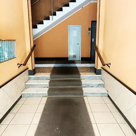 Fronte Del Golf アパート ラッパロ