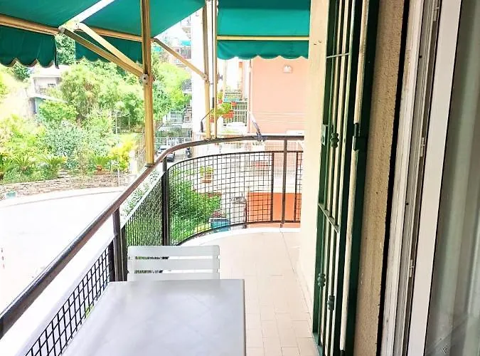 Fronte Del Golf Lägenhet Rapallo