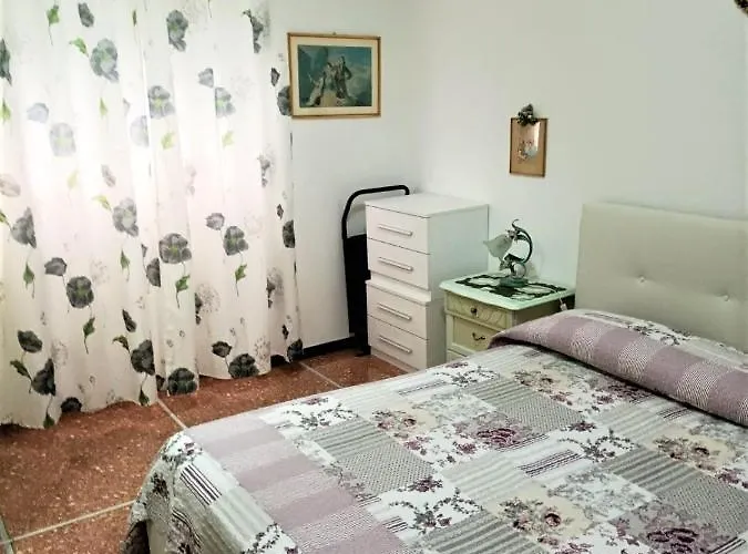 Fronte Del Golf Lägenhet