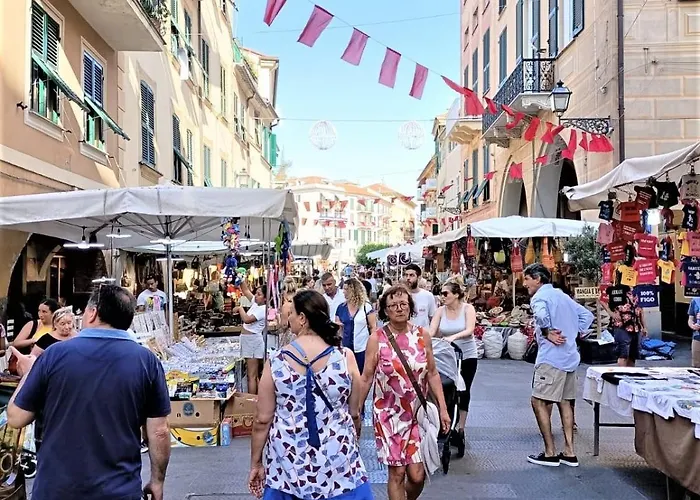 Apartament Fronte Del Golf Rapallo