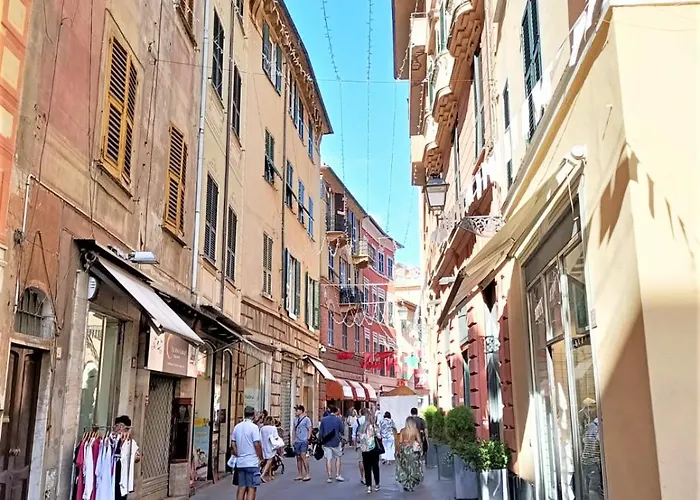 Fronte Del Golf Rapallo